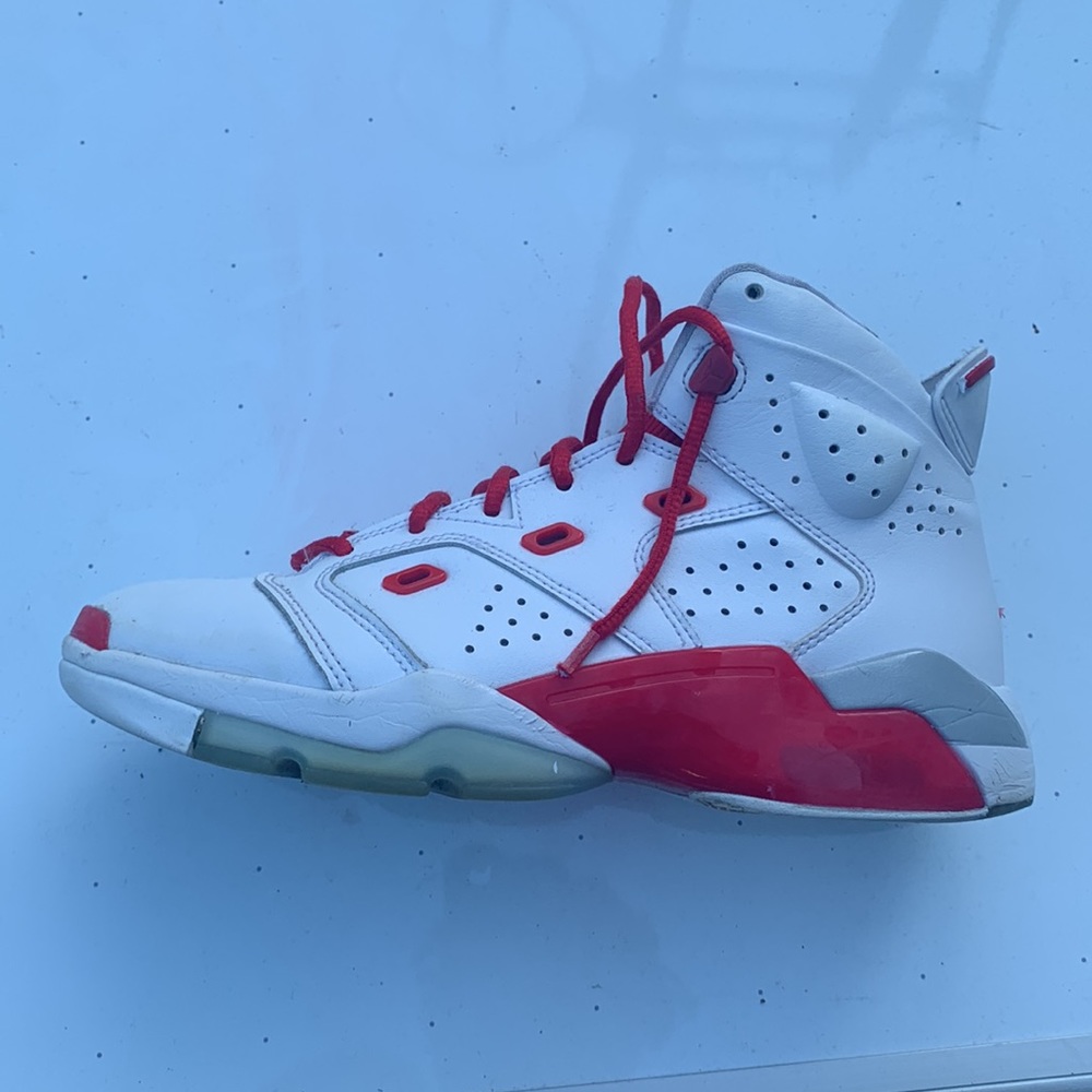 Jordan 6 size 7 - Picture 4 of 8